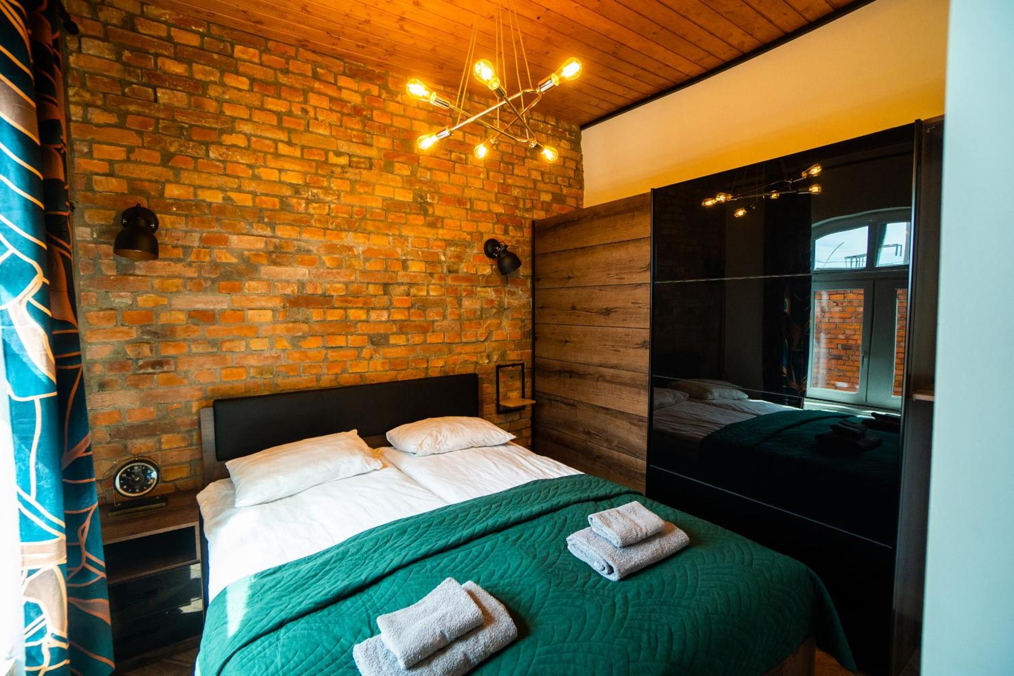 Apartamenty Pioro I Atrament ทอรูน ภายนอก รูปภาพ
